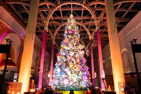Okada Manila's ‘Harmony of Lights’ .